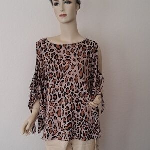 BOLD elements Brown and Cream Boxy Blouse